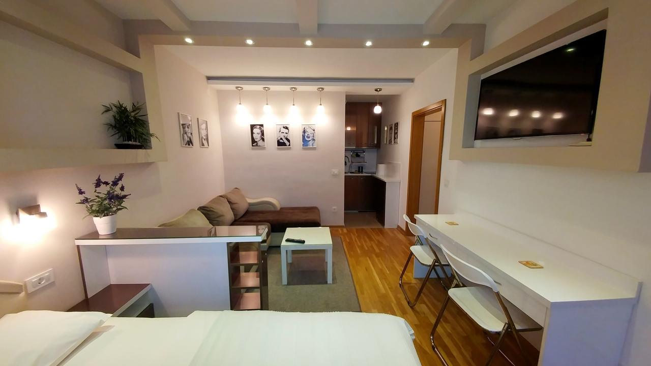 Apartment Oasis Belgrado Exterior foto