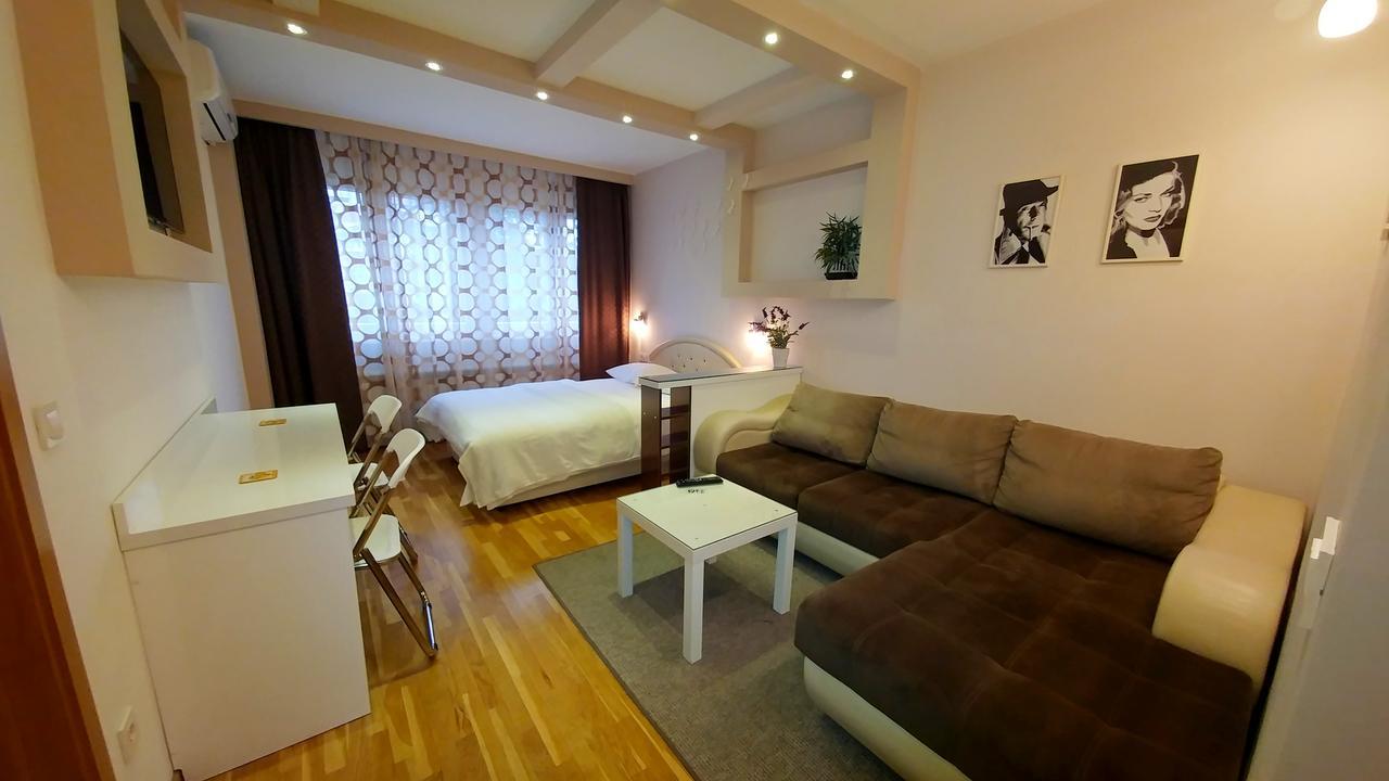 Apartment Oasis Belgrado Exterior foto